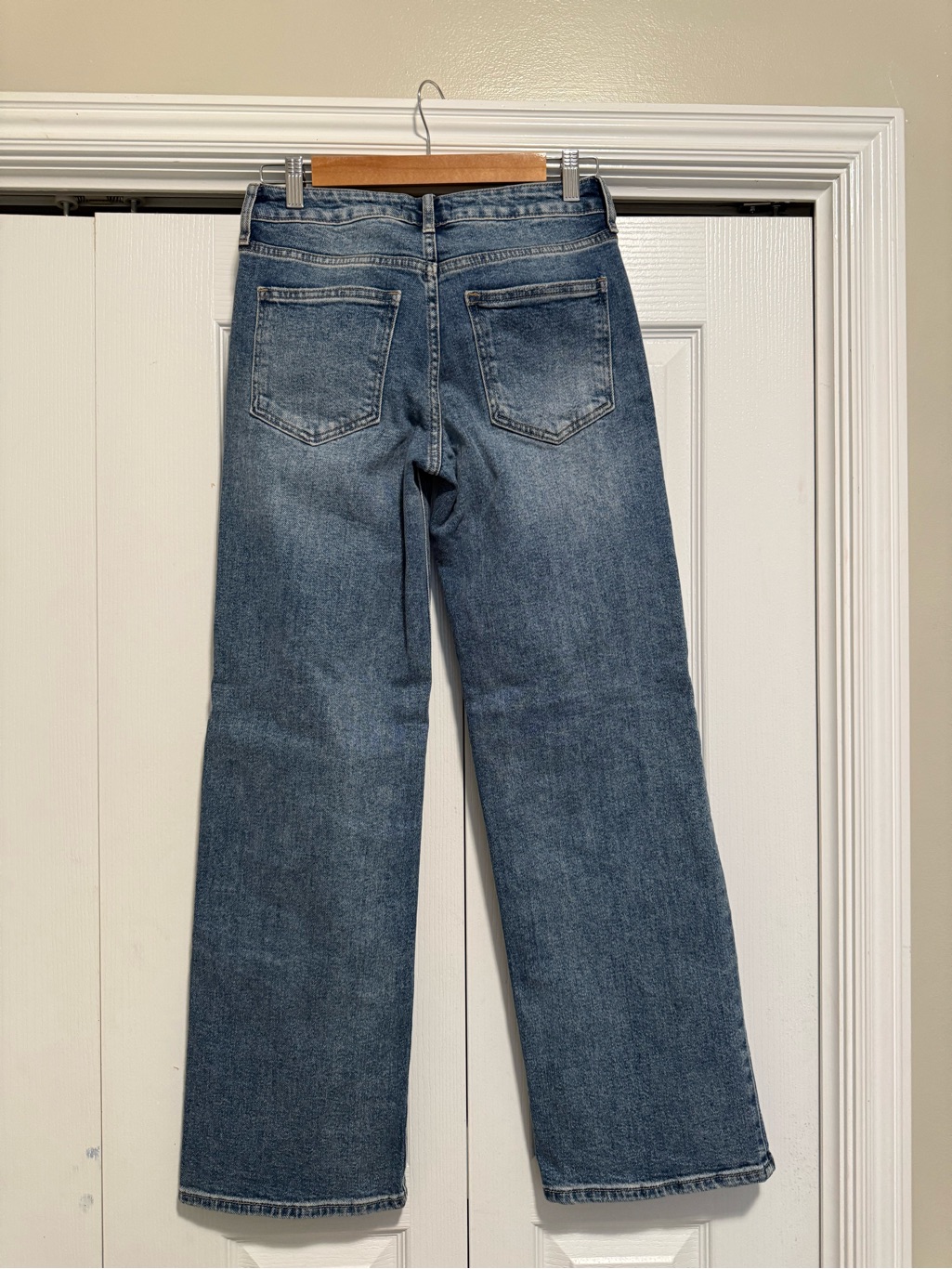 Shop Stevie Relaxed Wide-Leg Jeans In Medium Blue Wash — image 2 of 3